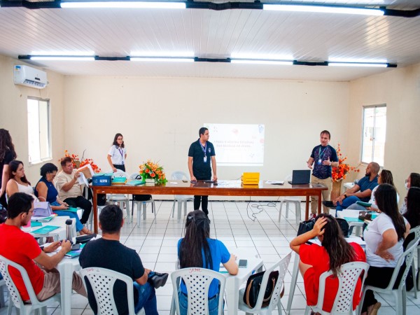 Educação: LEME/UFC realiza formação para produção de projetos para a I ...